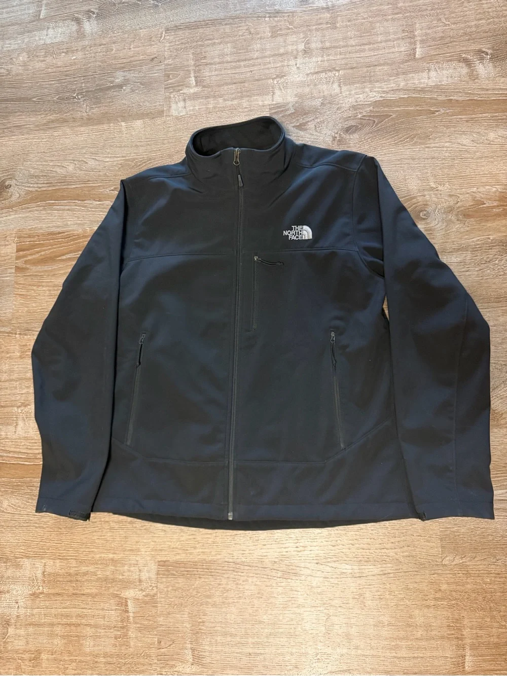 The North Face Men’s Large Black WindWall Softshell Jacket Fleece Lined Full Zip